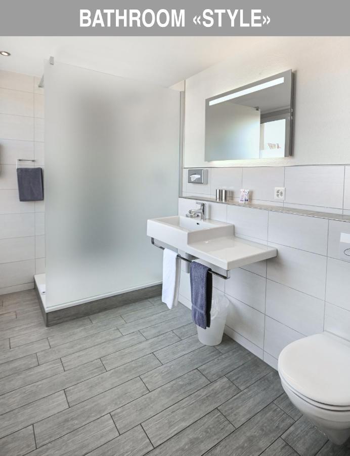 Hotel Bären Suhr Aarau Exteriör bild